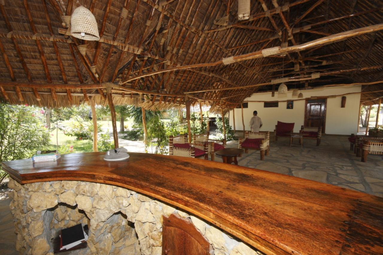 Bahari Pori Resort Pangani Buitenkant foto