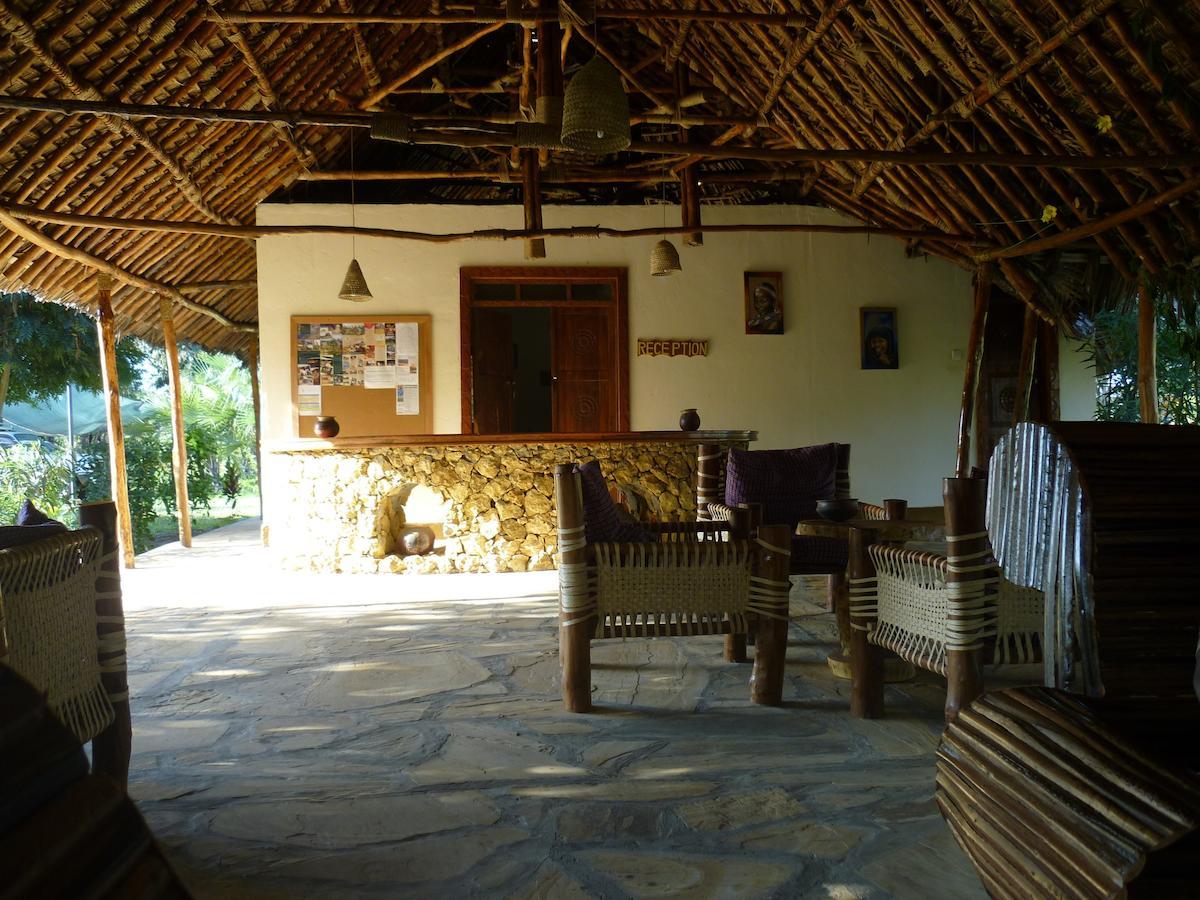 Bahari Pori Resort Pangani Buitenkant foto