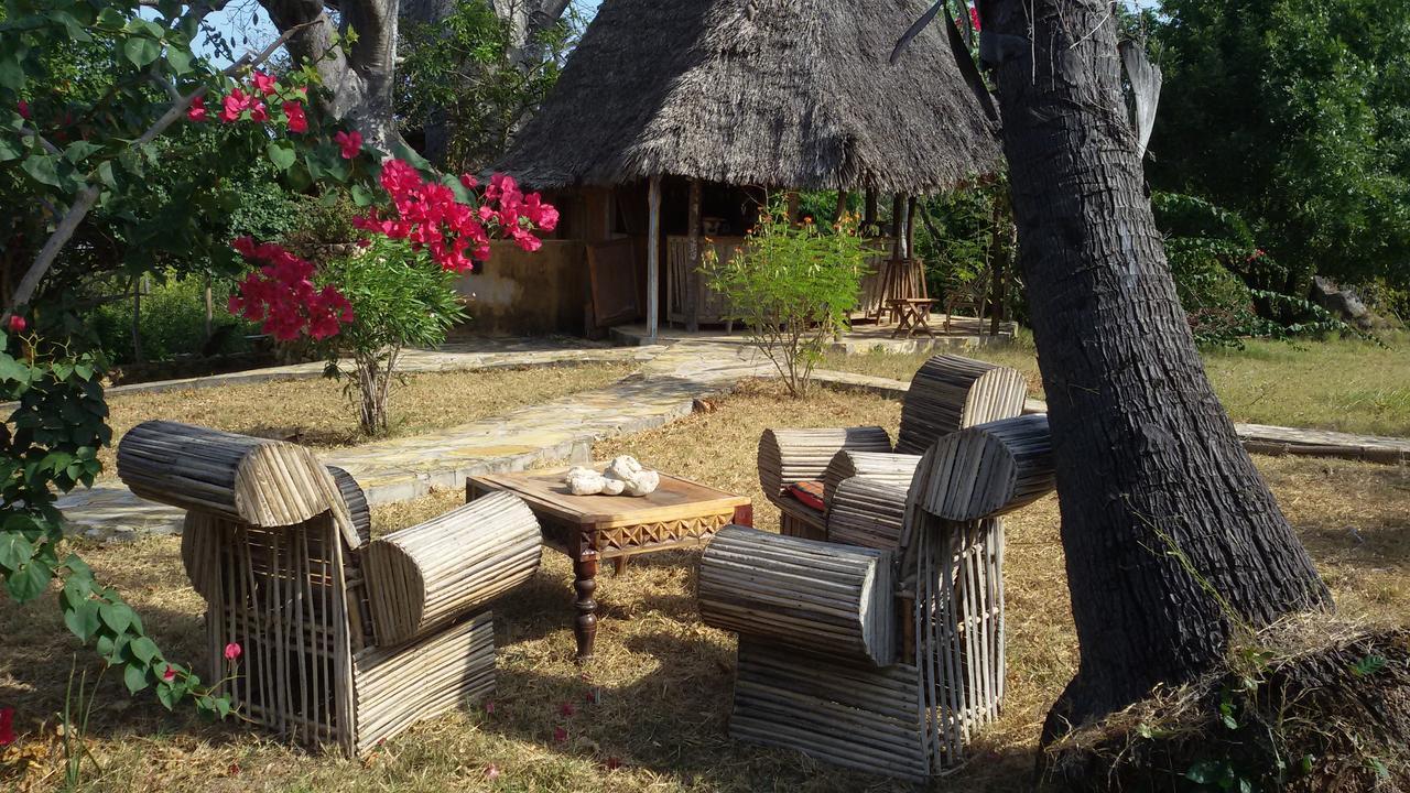 Bahari Pori Resort Pangani Buitenkant foto