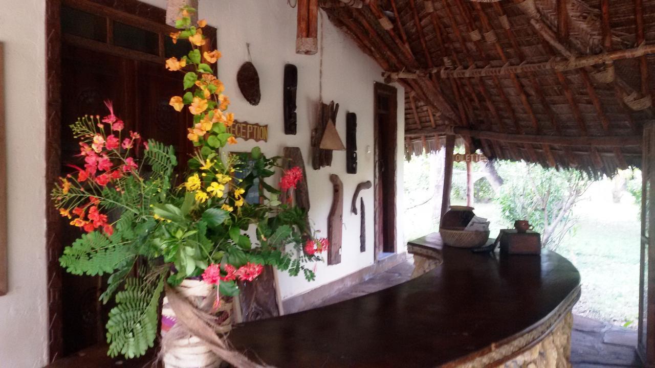 Bahari Pori Resort Pangani Buitenkant foto